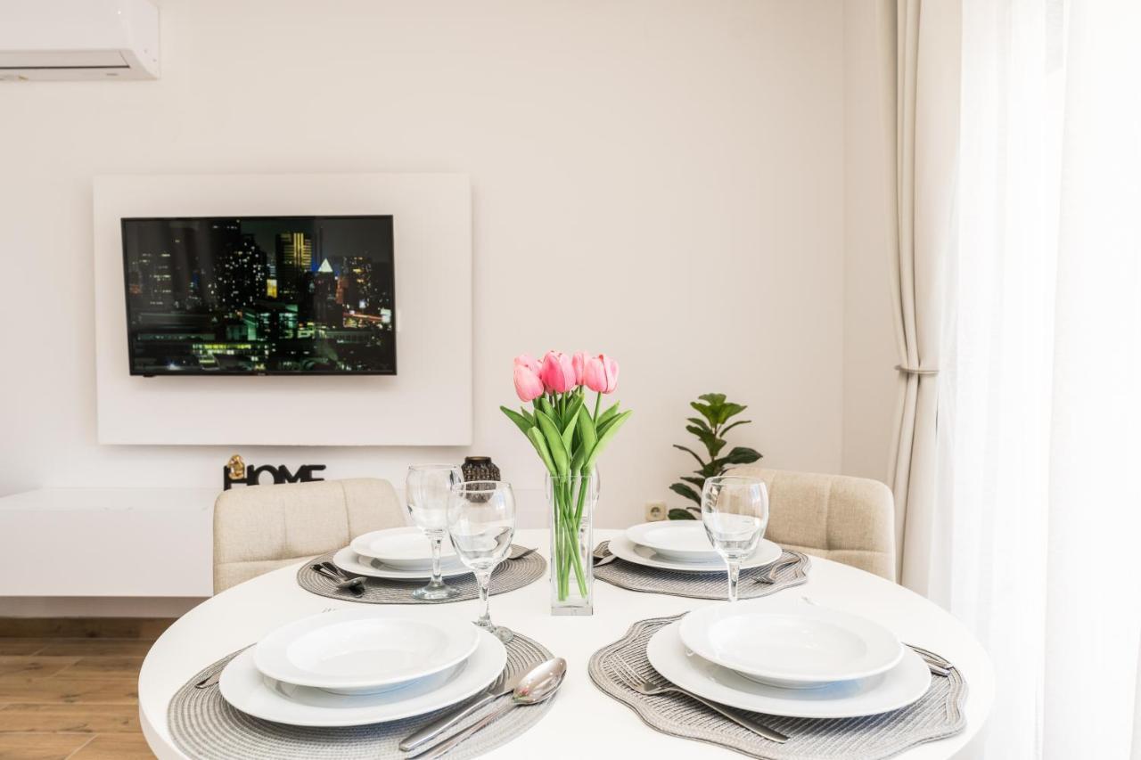 Apartmani Tomeri Starigrad Paklenica Ngoại thất bức ảnh