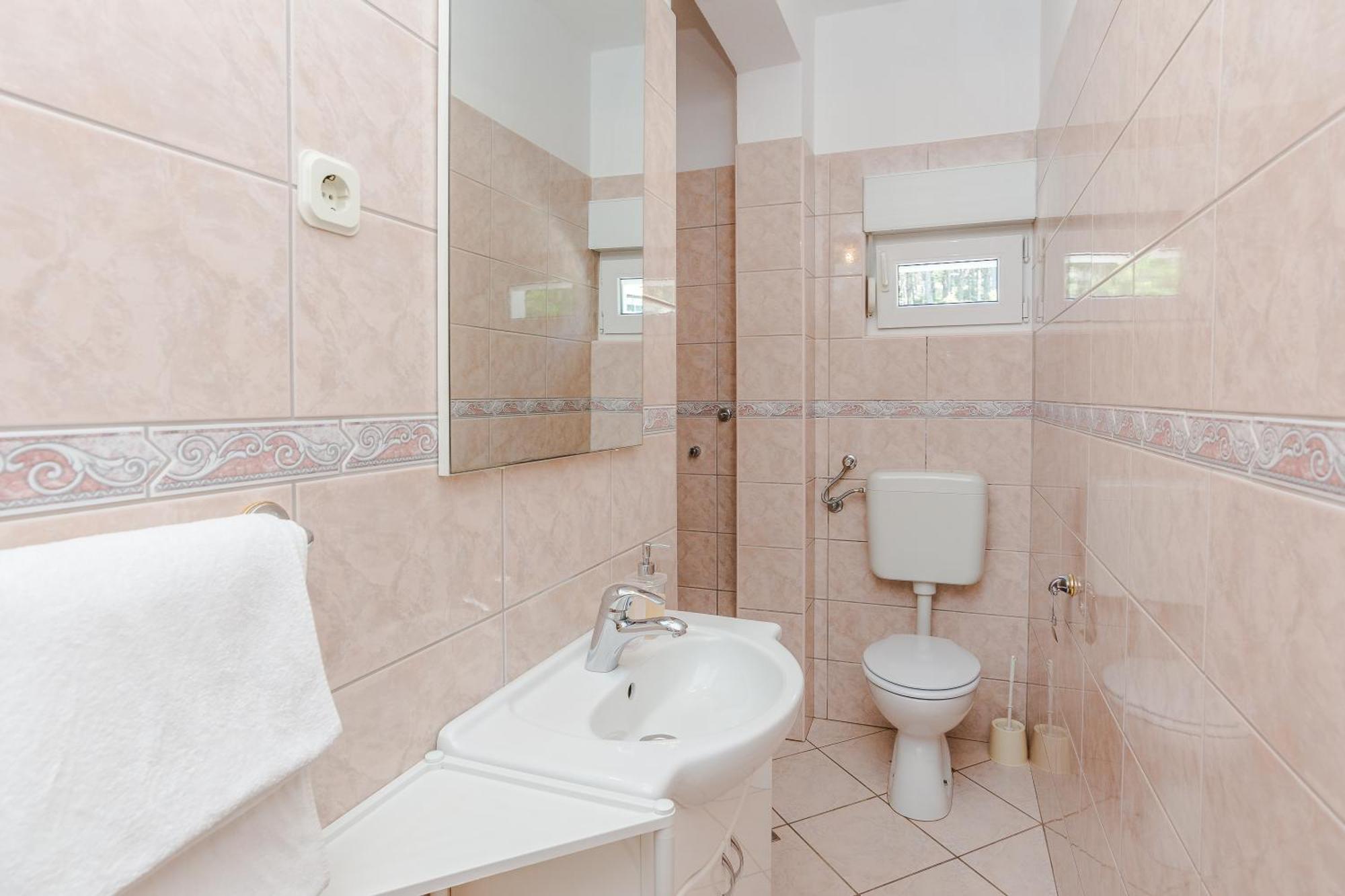Apartmani Tomeri Starigrad Paklenica Ngoại thất bức ảnh